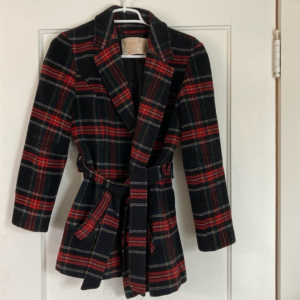 Vintage wool tie-waist Pendleton coat